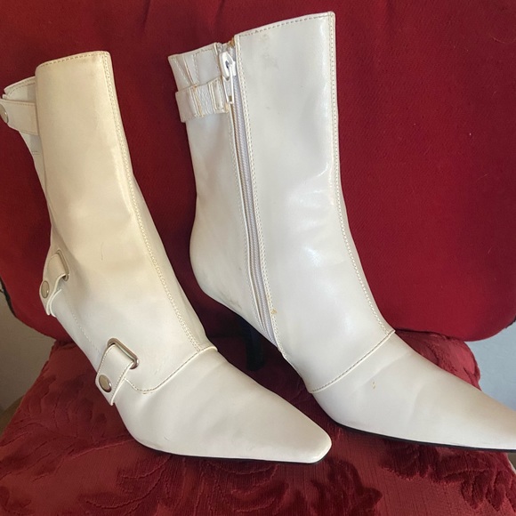 Vintage 80’s heeled boots (faux leather) - Picture 3 of 5